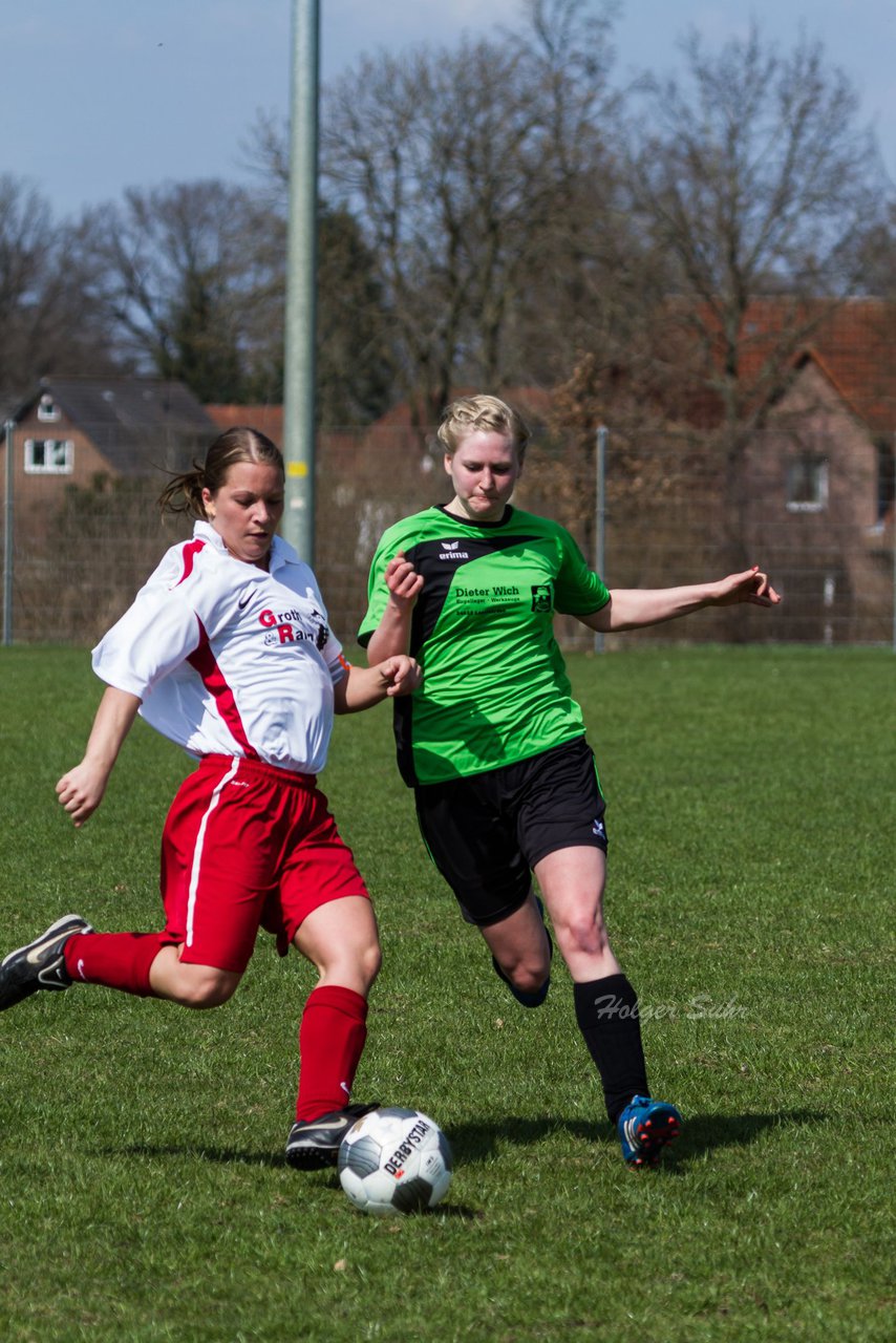 Bild 176 - Frauen Schmalfelder SV - TSV Siems : Ergebnis: 1:0